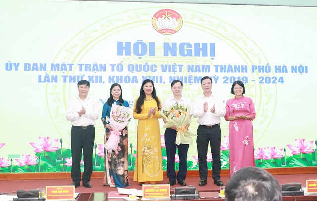 Ban Thường vụ Thành ủy Hà Nội điều động, chỉ định, chuẩn y nhân sự mới - Ảnh 1.