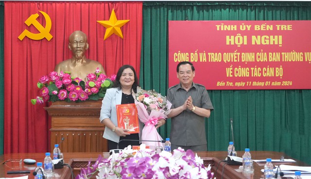Đồng chí Hồ Thị Hoàng Yến, Quyền Bí thư Tỉnh ủy Bến Tre nhận thêm trọng trách mới- Ảnh 1.