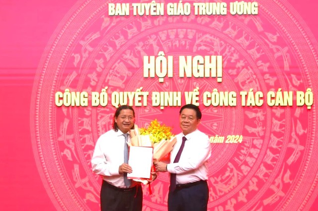 Tiếp nhận, bổ nhiệm Vụ trưởng giữ chức vụ Phó Giám đốc Sở- Ảnh 2.