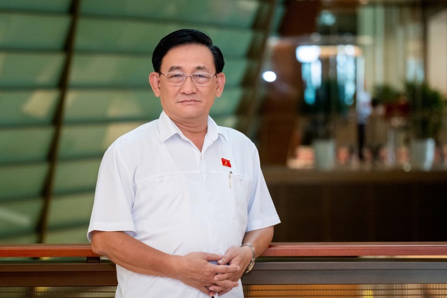 Tiền lương, chế độ đãi ngộ nhà giáo và những vấn đề căn cốt cần ưu tiên giải quyết