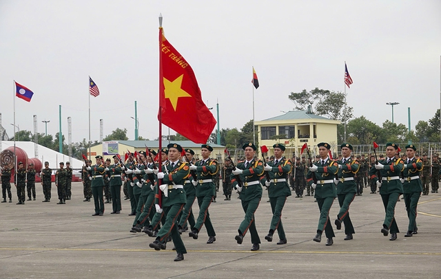 SU-30MK2, trực thăng, Đặc công, Quân khuyển sẽ trình diễn tại Lễ khai mạc Triển lãm Quốc phòng 2024- Ảnh 2.