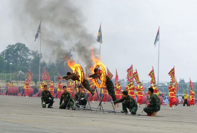 SU-30MK2, trực thăng, Đặc công, Quân khuyển sẽ trình diễn tại Lễ khai mạc Triển lãm Quốc phòng 2024- Ảnh 5.