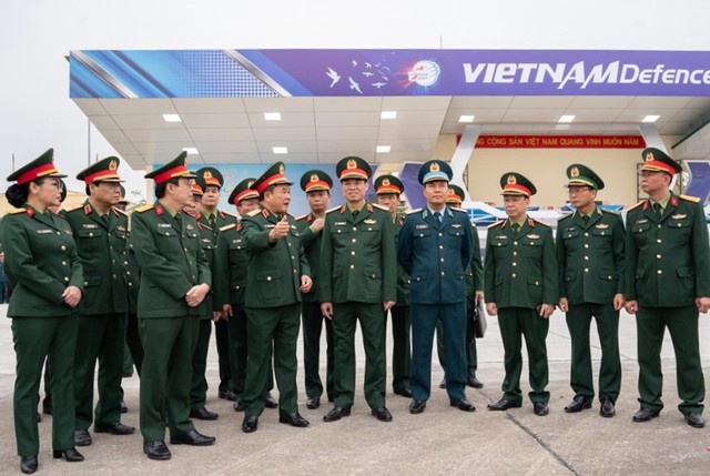 SU-30MK2, trực thăng, Đặc công, Quân khuyển sẽ trình diễn tại Lễ khai mạc Triển lãm Quốc phòng 2024- Ảnh 9.