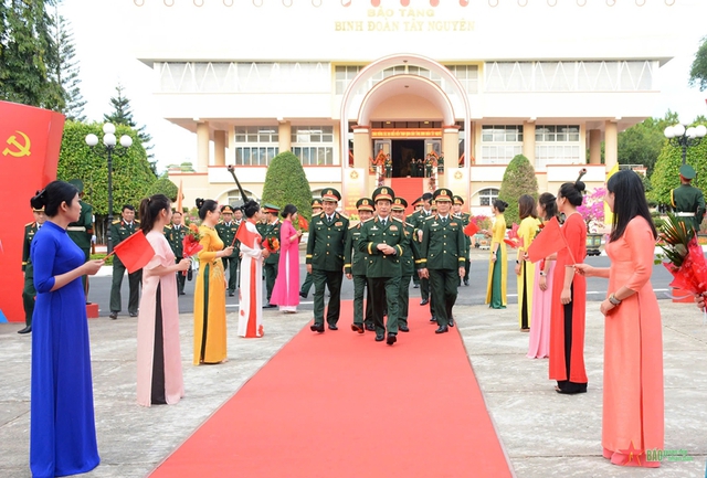 CÔNG BỐ QUYẾT ĐỊNH THÀNH LẬP QUÂN ĐOÀN 34- Ảnh 3.