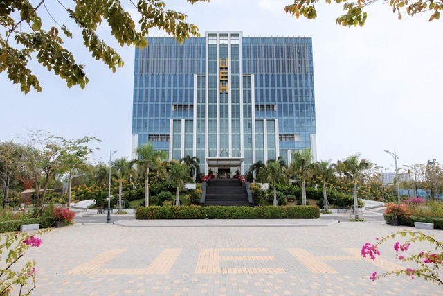 Đại học Kinh tế Thành phố Hồ Chí Minh tuyển sinh đại học 2024- Ảnh 2.