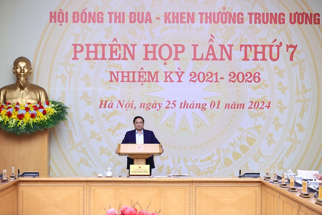 Thủ tướng Phạm Minh Chính: Phát huy vai trò cực kỳ quan trọng của công tác thi đua khen thưởng để tăng tốc, bứt phá- Ảnh 1.