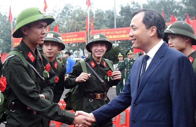 NGÀY HỘI TÒNG QUÂN 2024: TƯƠI THẮM NỤ CƯỜI TÂN BINH- Ảnh 31.