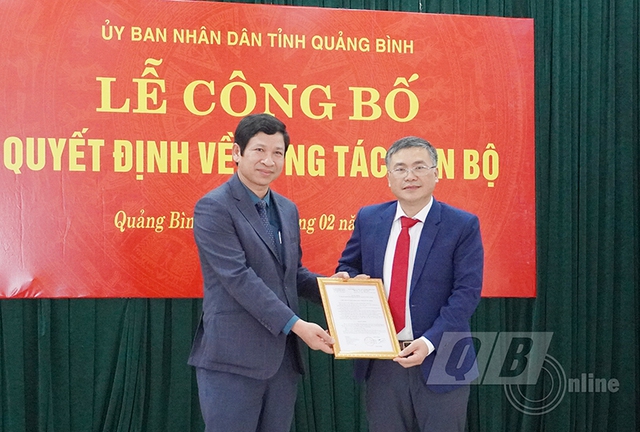 Bổ nhiệm, chuẩn y Phó Giám đốc Sở, Phó trưởng Ban Đảng, Phó Bí thư Huyện ủy- Ảnh 1.