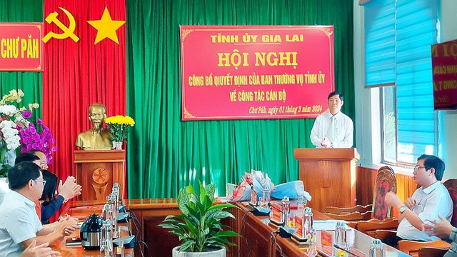 Điều động, chỉ định Bí thư Huyện ủy giữ chức Bí thư Đảng đoàn Ủy ban MTTQ Việt Nam tỉnh- Ảnh 2.