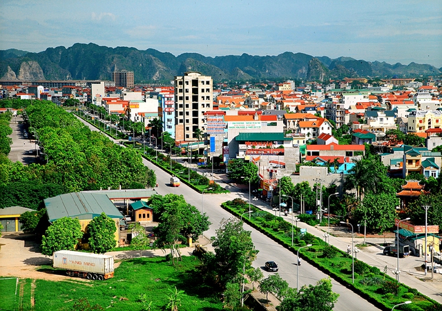 Quy hoạch tỉnh Ninh Bình: Phấn đấu vào Top 10 địa phương có thu nhập bình quân cao nhất cả nước- Ảnh 1.