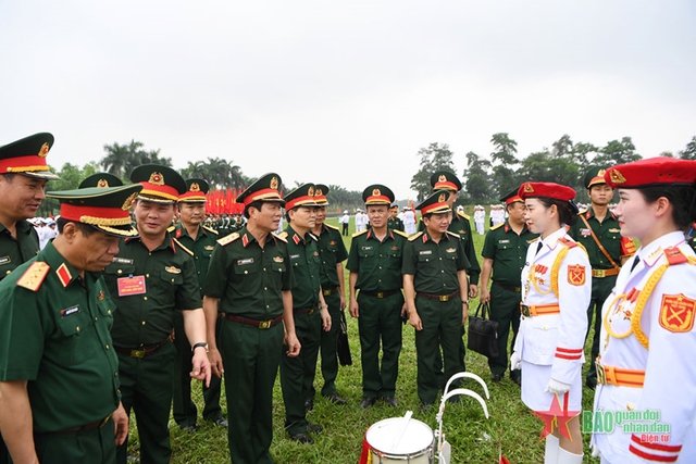 Biểu dương các lực lượng diễu binh, diễu hành kỷ niệm 70 năm Chiến thắng Điện Biên Phủ- Ảnh 10.