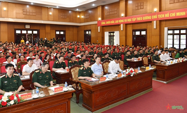 Đại tướng Phan Văn Giang: Hoàn thiện hệ thống pháp luật về công nghiệp quốc phòng góp phần giữ nước từ khi nước chưa nguy- Ảnh 2.