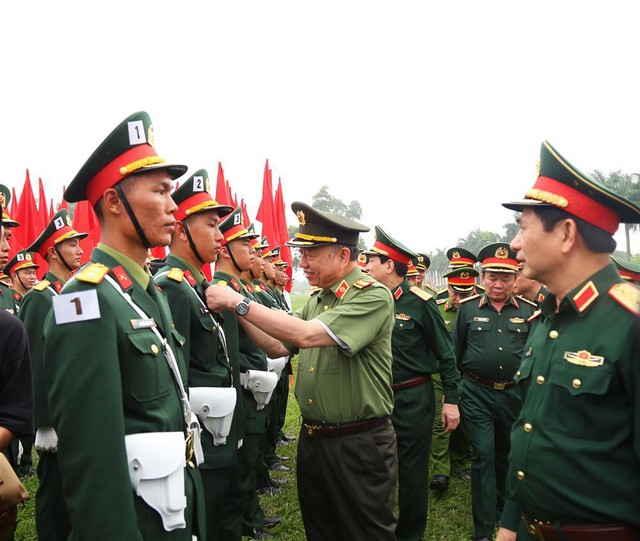 ĐẠI TƯỚNG, GS.TS TÔ LÂM: Cần đặc biệt chú ý đến yếu tố lòng dân, thế trận lòng dân- Ảnh 1.