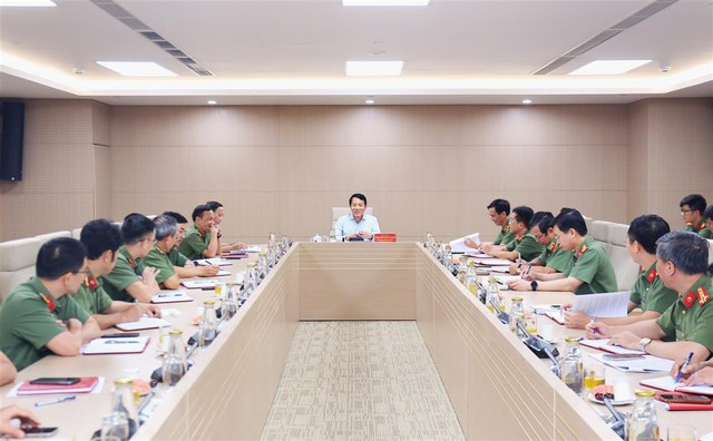 Bộ trưởng Bộ Công an Lương Tam Quang giao nhiệm vụ cho Cục Tổ chức cán bộ- Ảnh 1.