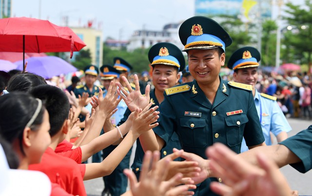 Thành lập mới, giải thể, điều chuyển, tổ chức lại, sáp nhập gần 1000 tổ chức Quân đội- Ảnh 4.