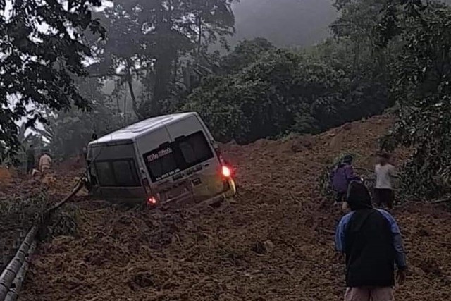 Vụ sạt lở ở Hà Giang: Đã tìm thấy 11 thi thể, khẩn trương tìm kiếm nạn nhân mất tích- Ảnh 9.