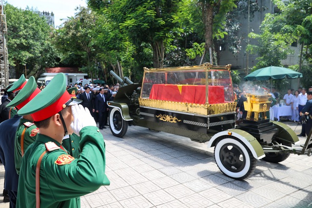 TỔNG THUẬT: LỄ QUỐC TANG TỔNG BÍ THƯ NGUYỄN PHÚ TRỌNG- Ảnh 33.