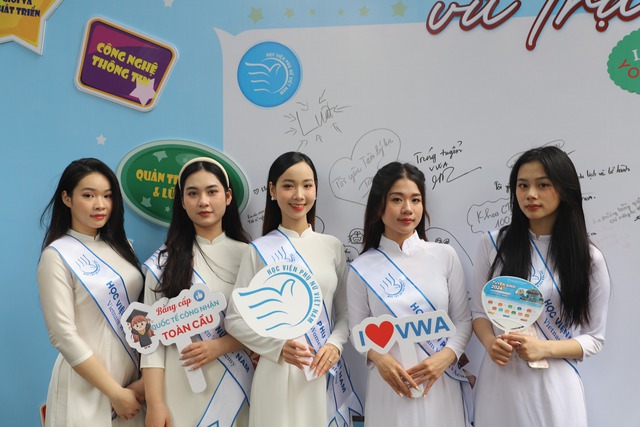 ĐIỂM CHUẨN Học viện Phụ nữ Việt Nam (VWA) 2024- Ảnh 1.