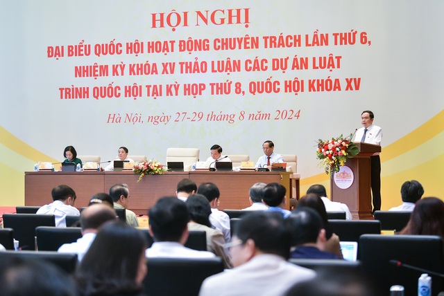 Đại biểu Quốc hội chuyên trách thảo luận nhiều luật rất quan trọng, liên quan đến lợi ích doanh nghiệp, người dân- Ảnh 4.