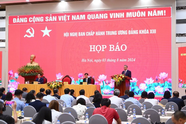 TỔNG BÍ THƯ, CHỦ TỊCH NƯỚC TÔ LÂM: TƯƠNG LAI PHÁT TRIỂN CỦA ĐẤT NƯỚC HOÀN TOÀN TƯƠI SÁNG- Ảnh 4.