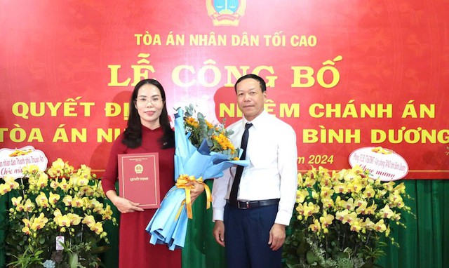 Tiếp nhận, bổ nhiệm nữ Cục trưởng giữ chức Chánh án Tòa án nhân dân tỉnh- Ảnh 1.