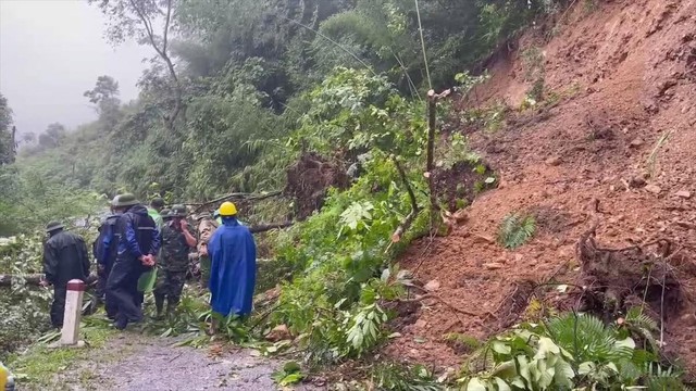 MƯA LŨ DO ẢNH HƯỞNG BÃO SỐ 3 VÀ CÁC CHỈ ĐẠO ỨNG PHÓ- Ảnh 92.