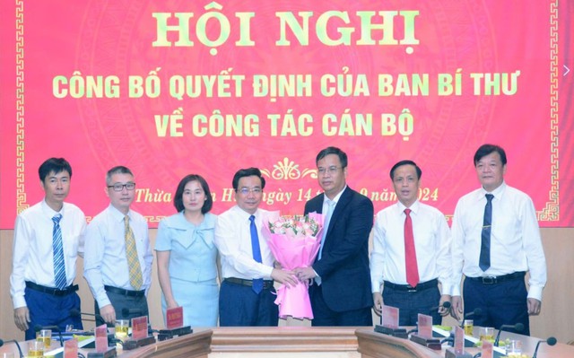 Ban Bí thư chỉ định Ủy viên Ủy ban Kiểm tra Trung ương giữ chức Phó Bí thư Tỉnh ủy- Ảnh 8.