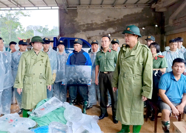 Sạt lở đất ở Hà Giang: Cấp bách tìm kiếm cứu nạn, khẩn trương thông tuyến, đảm bảo an dân- Ảnh 2.