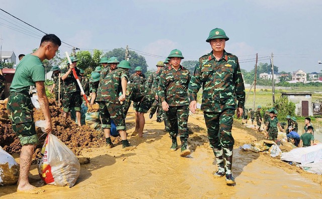 HỎA TỐC đảm bảo an toàn đê điều trước lũ đặc biệt lớn trên sông Cầu, sông Thương, sông Cà Lồ- Ảnh 1. HỎA TỐC đảm bảo an toàn đê điều trước lũ đặc biệt lớn trên sông Cầu, sông Thương, sông Cà Lồ- Ảnh 1.