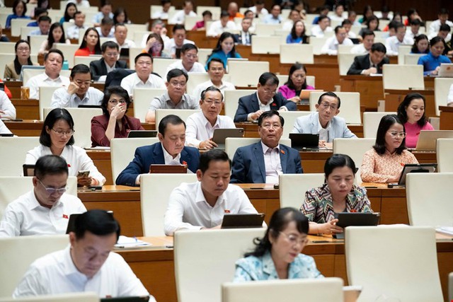 Chủ động sử dụng nguồn tích lũy cải cách tiền lương, đảm bảo thực hiện chế độ tiền lương, phụ cấp, thu nhập- Ảnh 6. Chủ động sử dụng nguồn tích lũy cải cách tiền lương, đảm bảo thực hiện chế độ tiền lương, phụ cấp, thu nhập- Ảnh 6.