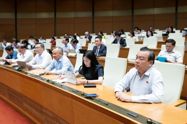 Phó Thủ tướng Phạm Thị Thanh Trà nêu 6 giải pháp trọng tâm để vận hành hiệu quả chính quyền địa phương 2 cấp; thông tin về cải cách tiền lương- Ảnh 12. Phó Thủ tướng Phạm Thị Thanh Trà nêu 6 giải pháp trọng tâm để vận hành hiệu quả chính quyền địa phương 2 cấp; thông tin về cải cách tiền lương- Ảnh 12.