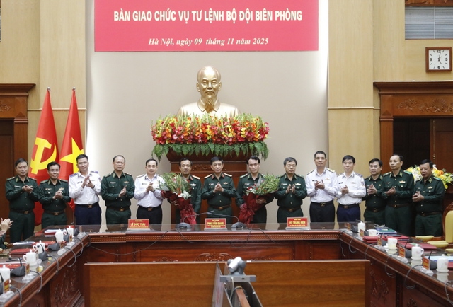 Đại tướng Phan Văn Giang chủ trì Hội nghị bàn giao chức vụ Tư lệnh Bộ đội Biên phòng- Ảnh 4.