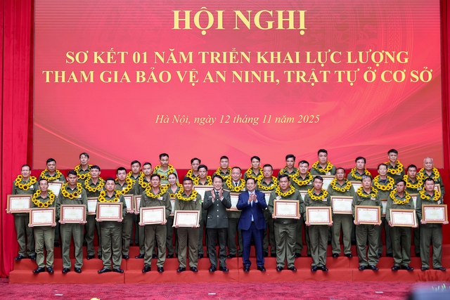 Nghiên cứu, đề xuất chính sách cho thành viên tham gia lực lượng bảo vệ an ninh, trật tự ở cơ sở- Ảnh 1. Nghiên cứu, đề xuất chính sách cho thành viên tham gia lực lượng bảo vệ an ninh, trật tự ở cơ sở- Ảnh 1.