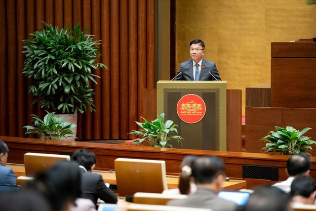 Thông qua Nghị quyết về kế hoạch phát triển kinh tế - xã hội năm 2026- Ảnh 2. Thông qua Nghị quyết về kế hoạch phát triển kinh tế - xã hội năm 2026- Ảnh 2.