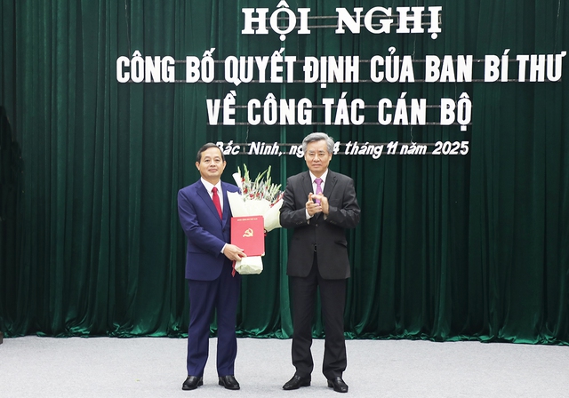 Ban Bí thư điều động, chỉ định đồng chí Phạm Hoàng Sơn giữ chức Phó Bí thư Tỉnh ủy Bắc Ninh- Ảnh 1. Ban Bí thư điều động, chỉ định đồng chí Phạm Hoàng Sơn giữ chức Phó Bí thư Tỉnh ủy Bắc Ninh- Ảnh 1.