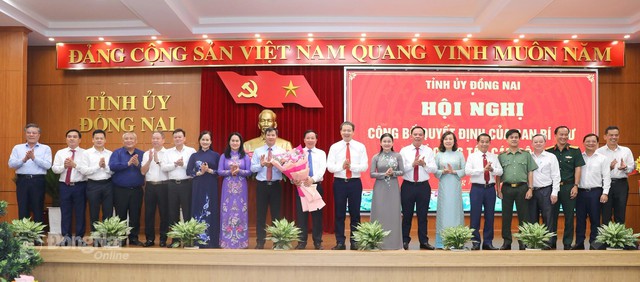 Tân Phó Bí thư Tỉnh ủy Đồng Nai Nguyễn Văn Út được bầu giữ chức Chủ tịch UBND tỉnh- Ảnh 2. Tân Phó Bí thư Tỉnh ủy Đồng Nai Nguyễn Văn Út được bầu giữ chức Chủ tịch UBND tỉnh- Ảnh 2.