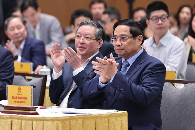 THỦ TƯỚNG ĐỐI THOẠI VỚI NÔNG DÂN NĂM 2025- Ảnh 2. THỦ TƯỚNG ĐỐI THOẠI VỚI NÔNG DÂN NĂM 2025- Ảnh 2.