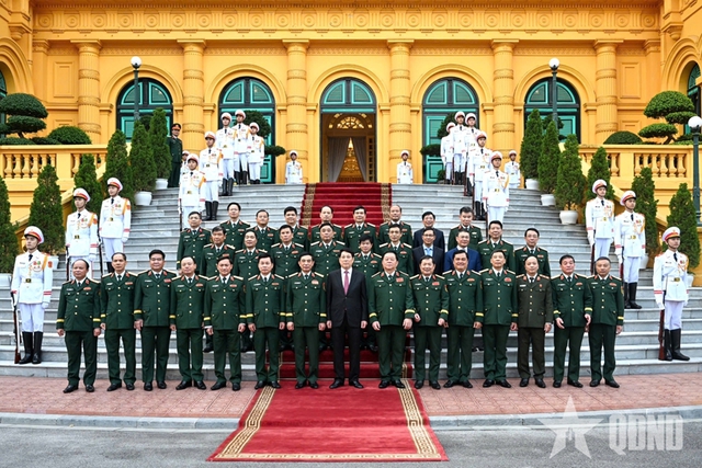 Chủ tịch nước Lương Cường trao quyết định thăng quân hàm Thượng tướng Quân đội- Ảnh 4.