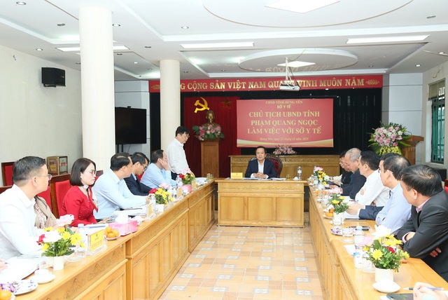 Bắt tay ngay vào sắp xếp trung tâm y tế đa chức năng, thành lập Trung tâm Cấp cứu 115 tự chủ- Ảnh 1.