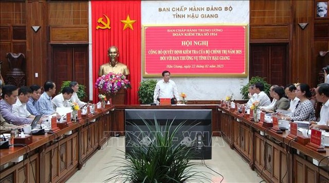 Công bố quyết định kiểm tra của Bộ Chính trị đối với 4 Ban Thường vụ Tỉnh ủy- Ảnh 3.