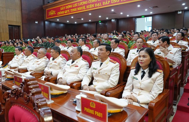 16 Đại tá, Thượng tá Công an tự nguyện nghỉ hưu trước tuổi- Ảnh 3.