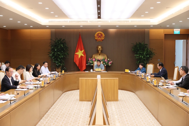 Phó Thủ tướng Nguyễn Chí Dũng: Tập trung toàn bộ sức lực, trí tuệ, thời gian để hoàn thiện Đề án phát triển kinh tế tư nhân- Ảnh 3. Phó Thủ tướng Nguyễn Chí Dũng: Tập trung toàn bộ sức lực, trí tuệ, thời gian để hoàn thiện Đề án phát triển kinh tế tư nhân- Ảnh 3.