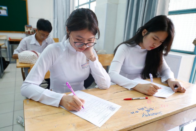 LỊCH THI TỐT NGHIỆP THPT năm 2025- Ảnh 1.
