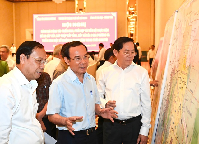Triển khai sắp xếp, sáp nhập 3 địa phương, hình thành siêu đô thị tầm vóc quốc tế- Ảnh 5.