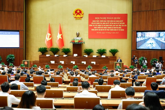 TỔNG THUẬT: HỘI NGHỊ TOÀN QUỐC TRIỂN KHAI NGHỊ QUYẾT 66-NQ/TW VÀ NGHỊ QUYẾT 68-NQ/TW CỦA BỘ CHÍNH TRỊ- Ảnh 11. TỔNG THUẬT: HỘI NGHỊ TOÀN QUỐC TRIỂN KHAI NGHỊ QUYẾT 66-NQ/TW VÀ NGHỊ QUYẾT 68-NQ/TW CỦA BỘ CHÍNH TRỊ- Ảnh 11.