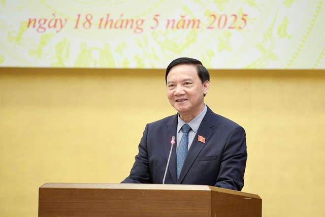 Bổ nhiệm tân Phó Chủ nhiệm Văn phòng Quốc hội- Ảnh 2. Bổ nhiệm tân Phó Chủ nhiệm Văn phòng Quốc hội- Ảnh 2.