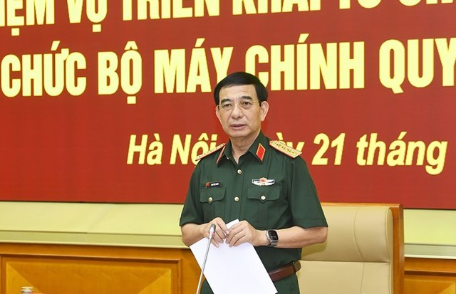 Bộ Quốc phòng giao nhiệm vụ triển khai tổ chức quân sự địa phương khi tổ chức bộ máy chính quyền địa phương 2 cấp- Ảnh 7. Bộ Quốc phòng giao nhiệm vụ triển khai tổ chức quân sự địa phương khi tổ chức bộ máy chính quyền địa phương 2 cấp- Ảnh 7.