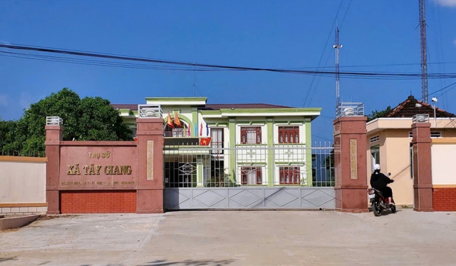 Tạm đình chỉ Chủ tịch UBND xã- Ảnh 1. Tạm đình chỉ Chủ tịch UBND xã- Ảnh 1.