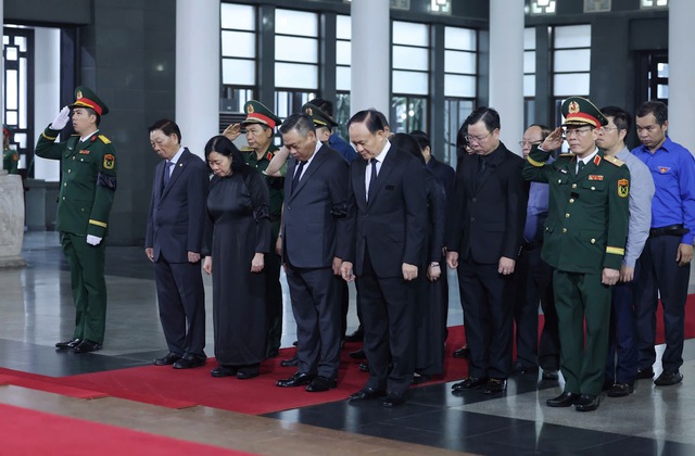 LỄ QUỐC TANG NGUYÊN CHỦ TỊCH NƯỚC TRẦN ĐỨC LƯƠNG- Ảnh 40.