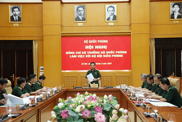 Khẩn trương khảo sát, nghiên cứu, bố trí đồn, trạm biên phòng phù hợp với sắp xếp ĐVHC- Ảnh 1. Khẩn trương khảo sát, nghiên cứu, bố trí đồn, trạm biên phòng phù hợp với sắp xếp ĐVHC- Ảnh 1.